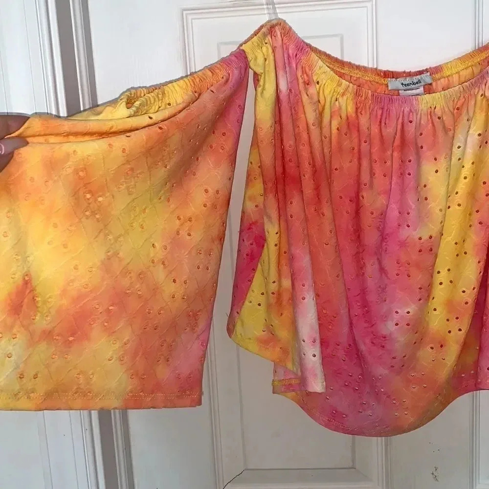 Teenbell Tie dye off the shoulder top - Picture 2 of 3